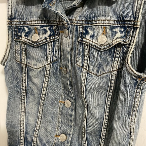 Talula Denim Vest - Picture 4 of 5